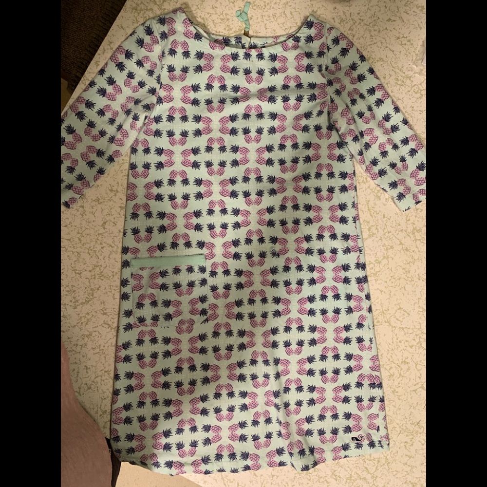 Vineyard vines dress
